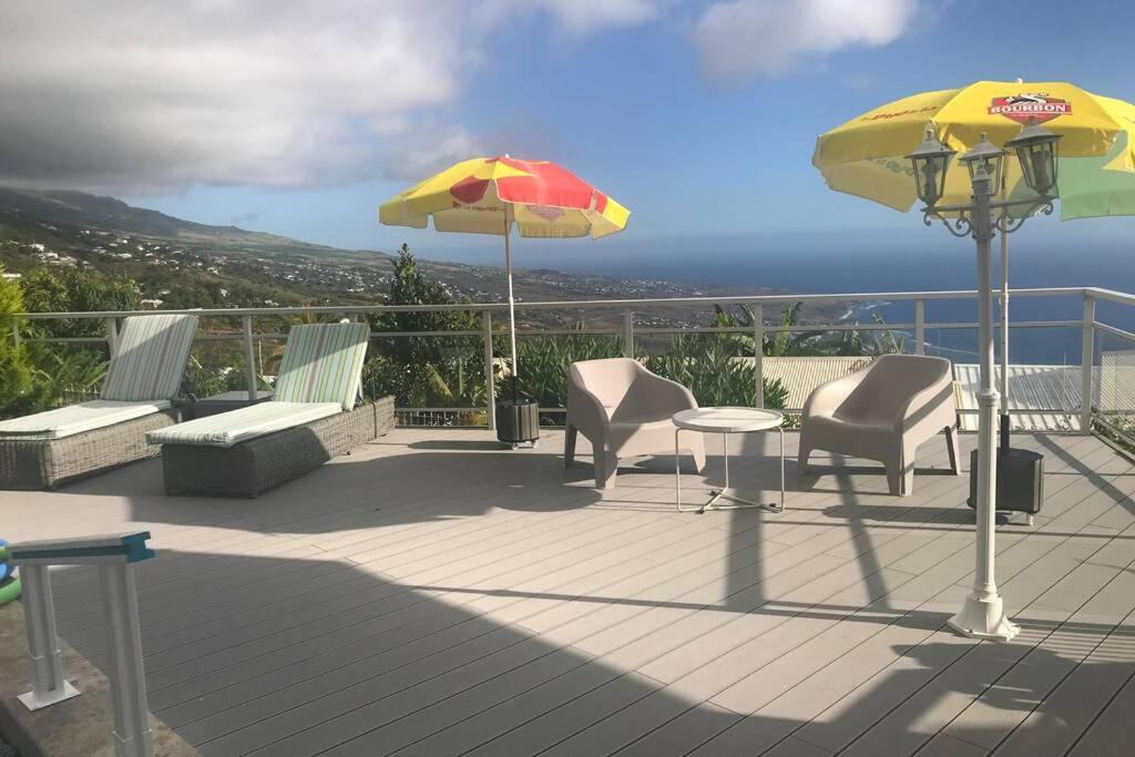 St Leu -Villa D'Artiste, Superbe Vue Mer, Piscine Chauffee 圣勒 外观 照片