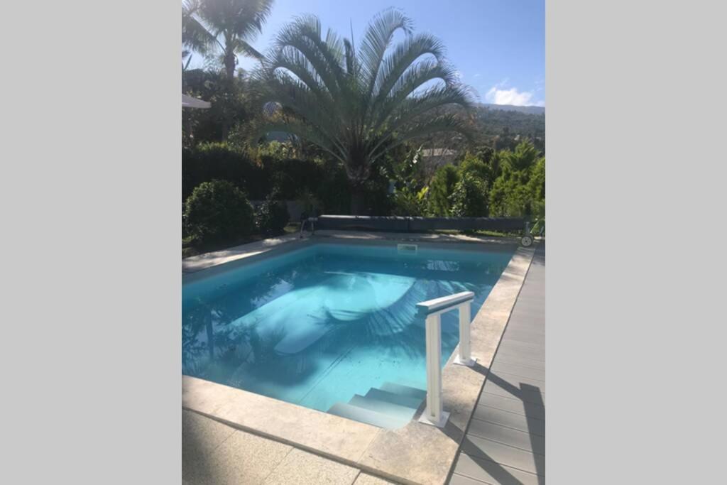 St Leu -Villa D'Artiste, Superbe Vue Mer, Piscine Chauffee 圣勒 外观 照片